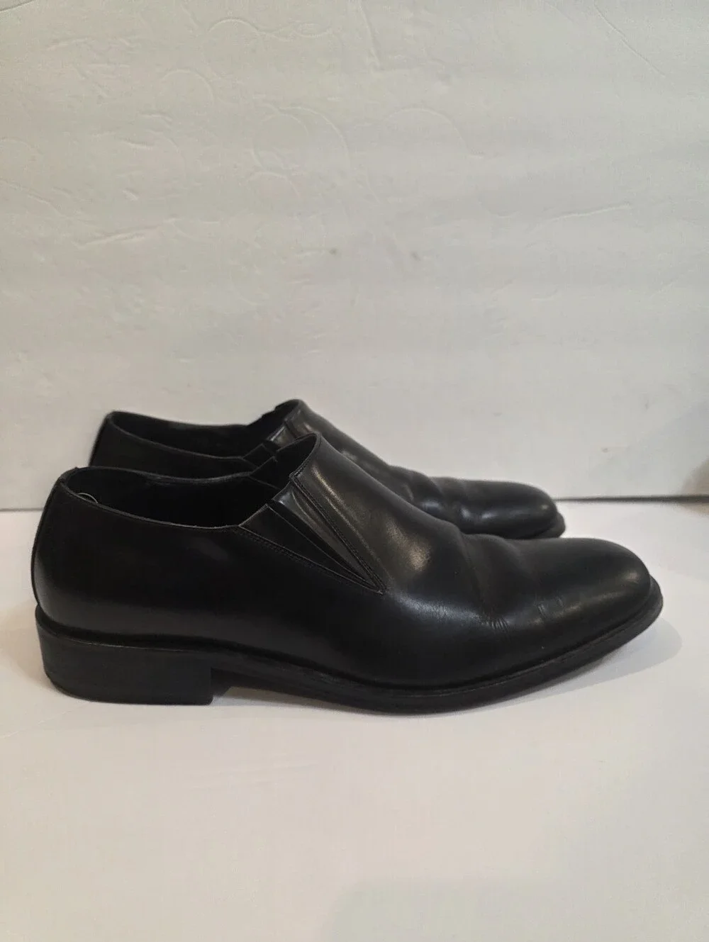 Gucci Men's Black Leather Slip-On Dress Shoes Loafers Size 43 E  US 9.5 Tom Ford